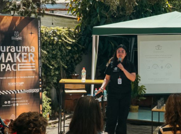 Estudiante de Ingeniería PUCV lidera emprendimiento que aplica IA para mejorar la enseñanza