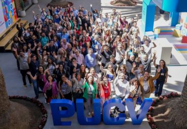 Profesor Eusebio Nájera participó en jornada por el Día de la IA en la PUCV